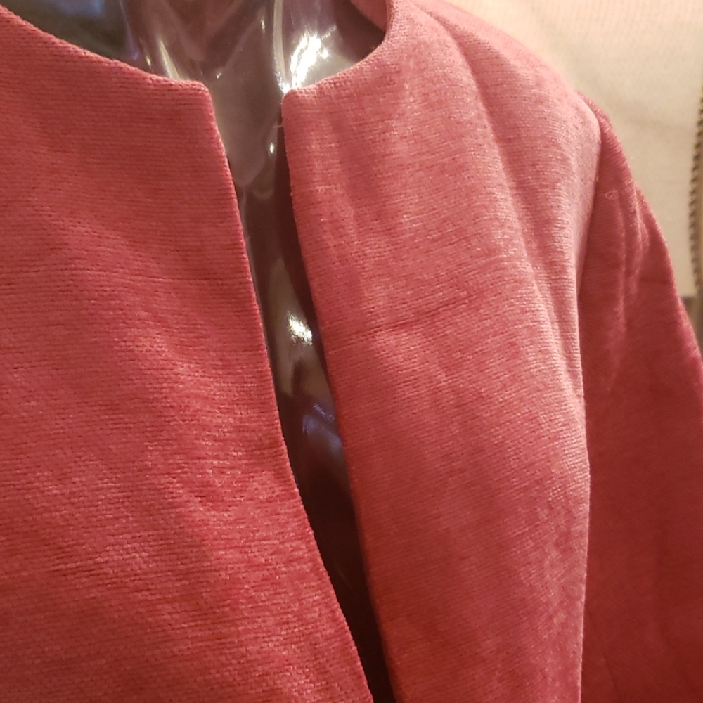 Jacket - Picture 2 of 7